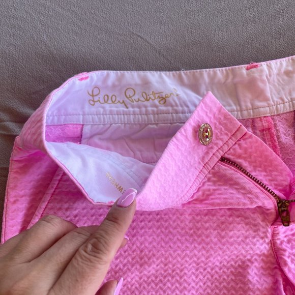 Lilly Pulitzer. Callahan shorts size 6. Color Pink - Picture 7 of 11